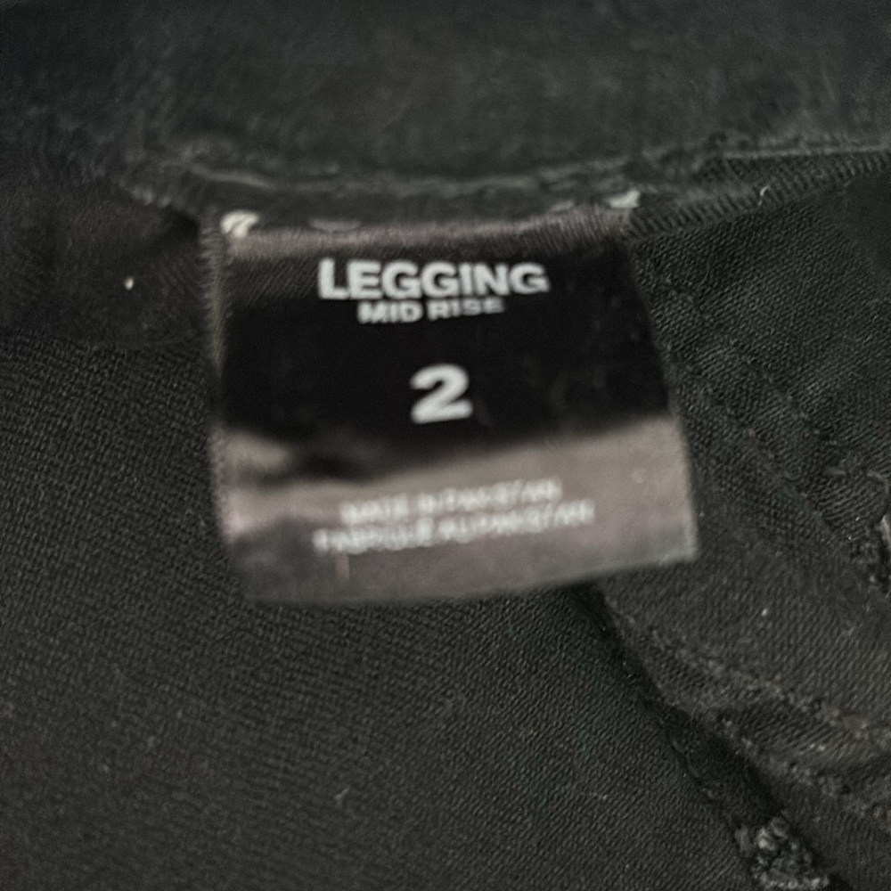 Jeans - Picture 7 of 8